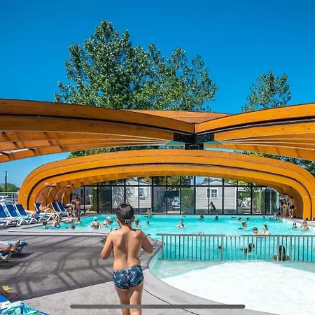 Mobilhome 6 Personnes *